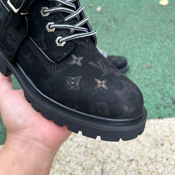 Timberland x LOUIS VUITTON Black