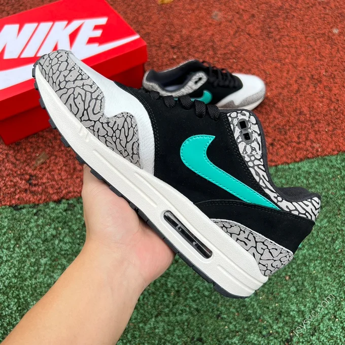 atmos x Nike Air Max 1 