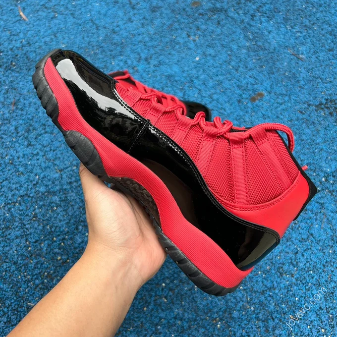 Air Jordan 11 