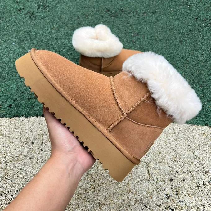 UGG Brown Slides