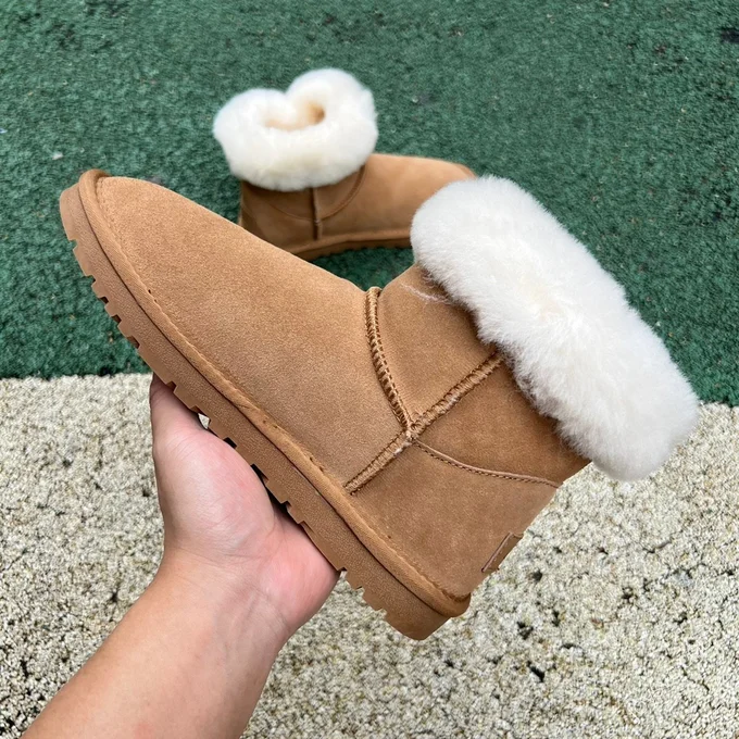 UGG Brown Mid-Top