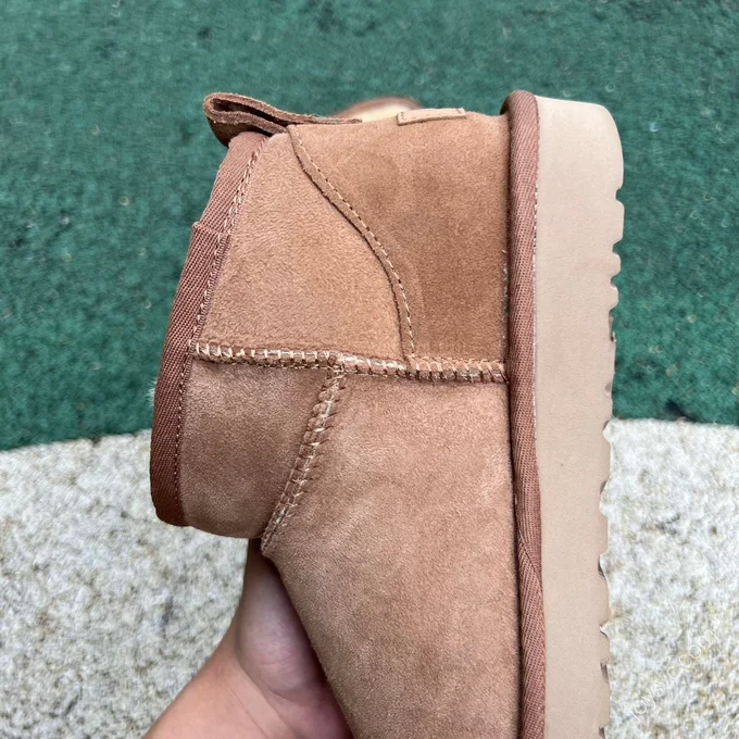 UGG Brown Mid-Top