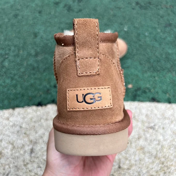 UGG Brown Mid-Top