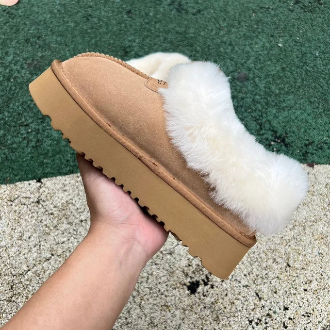 UGG Brown Slides