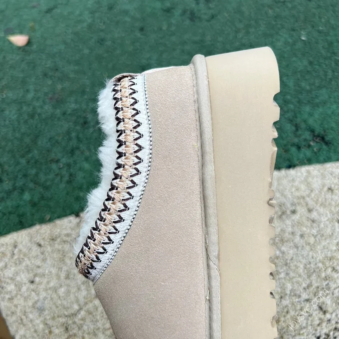 UGG Beige Platform Low-Top