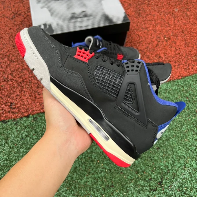 Air Jordan 4 Retro 