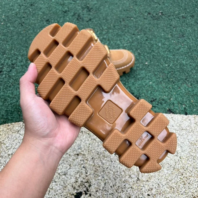 Timberland x LOUIS VUITTON Brown