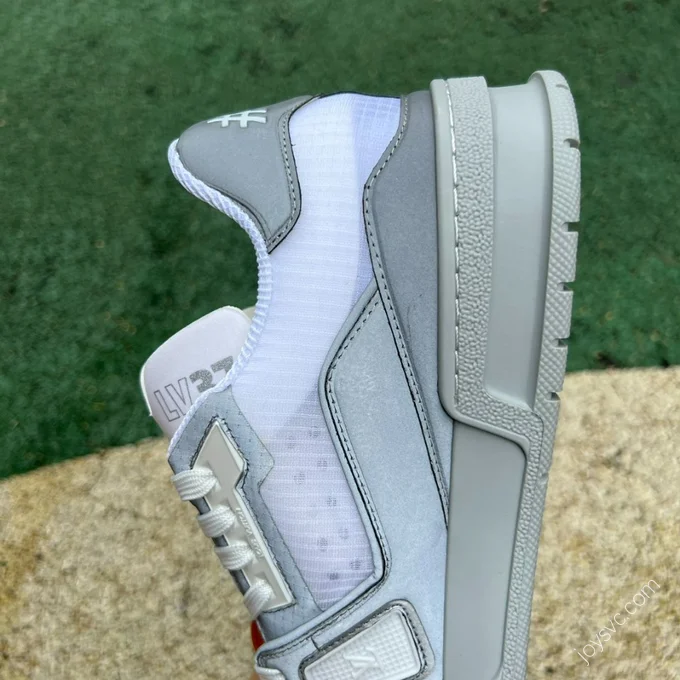 LOUIS VUITTON Trainer White Grey