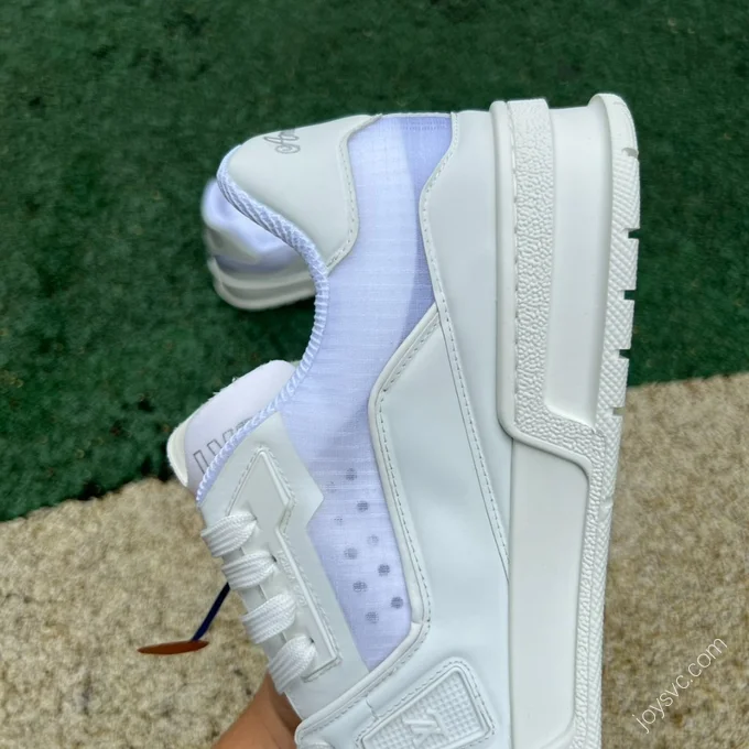 LOUIS VUITTON Trainer White