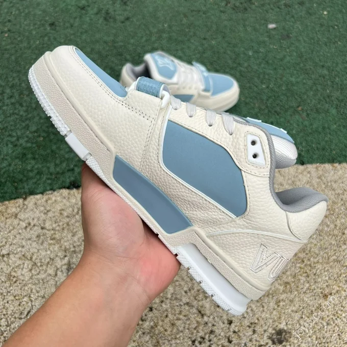 LOUIS VUITTON Trainer Beige Blue