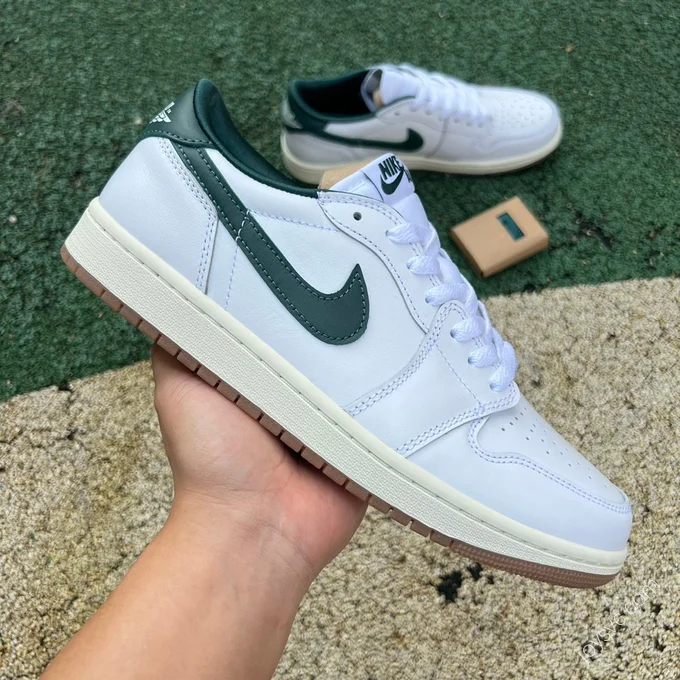 Air Jordan 1 Low WMNS Oxidized Green DZ0775-133