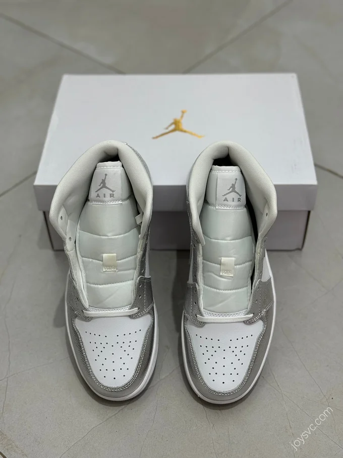 Air Jordan 1 Mid Silver White Sneakers FN5031-100