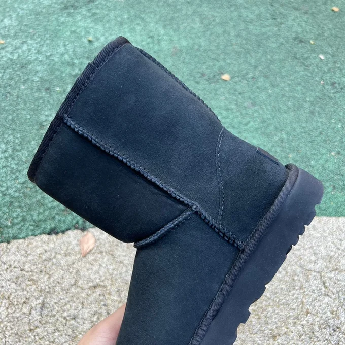 UGG Black High-Top