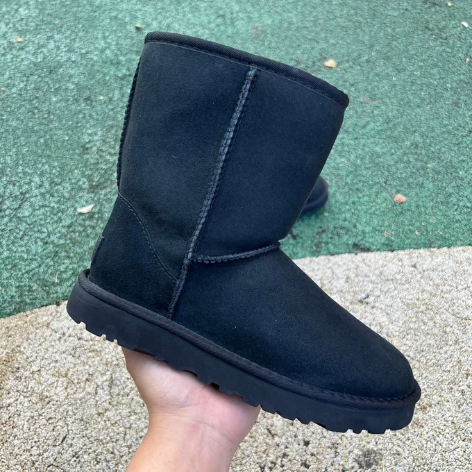 UGG Black High-Top