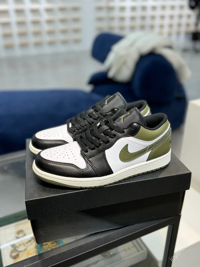 AJ1 Low Olive Green 553558-092