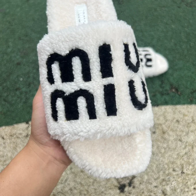 MIU MIU Fur Slides Various