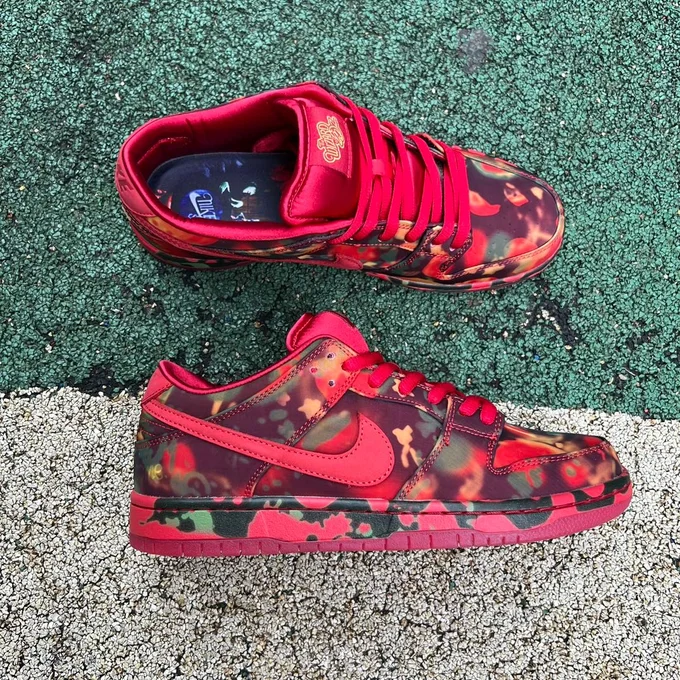 The Wizard of Oz x Nike SB Dunk Low Red Camo FZ1291-600