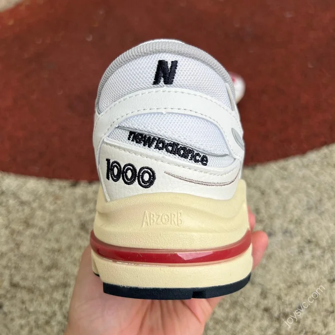 New Balance 1000 Beige Red M1000cb