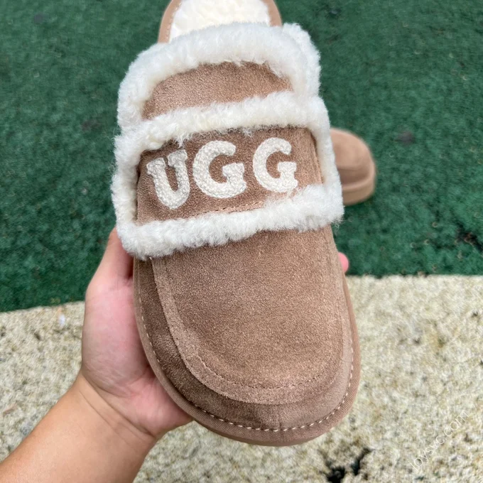 UGG Platform Slides