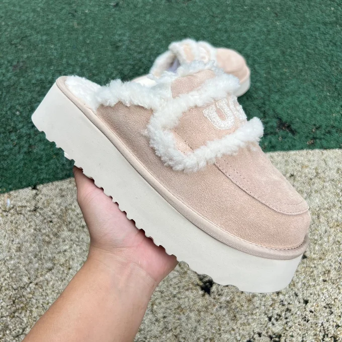 UGG Platform Slides