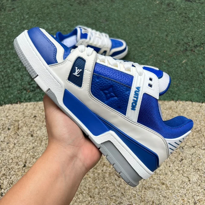 LOUIS VUITTON Trainer White Blue Grey