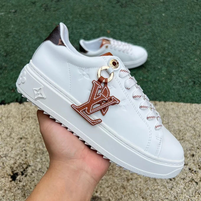 LOUIS VUITTON Time Out White Brown