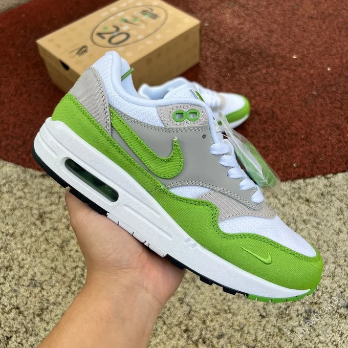 Patta x Nike Air Max 1 