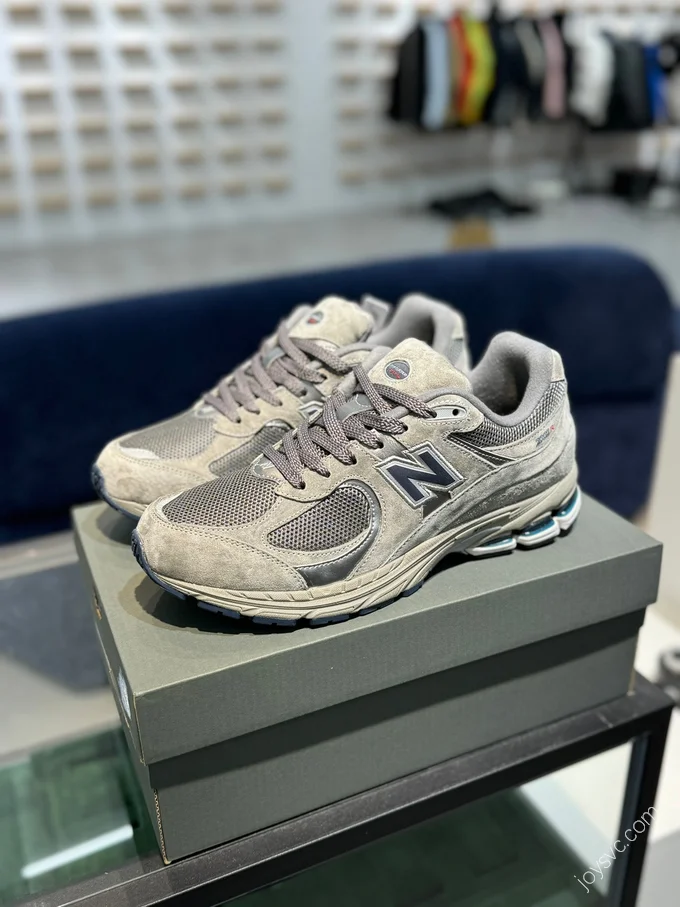 New Balance 2002R Grey ML2002RA