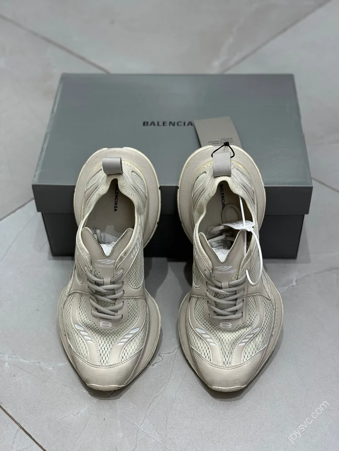 Balenciaga Circuit Beige