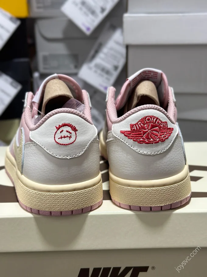 Travis Scott x Air Jordan 1 Low Pink White Sneakers DM7866-600