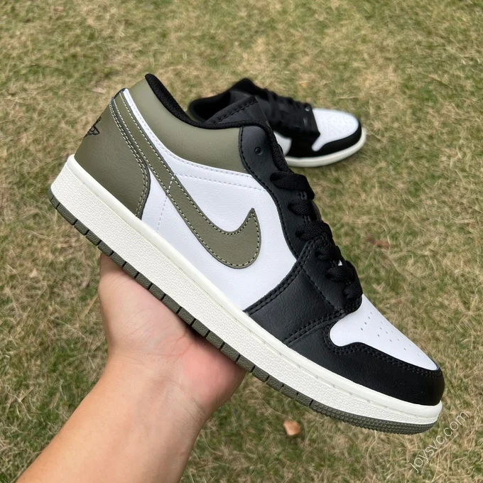 Air Jordan 1 Low 