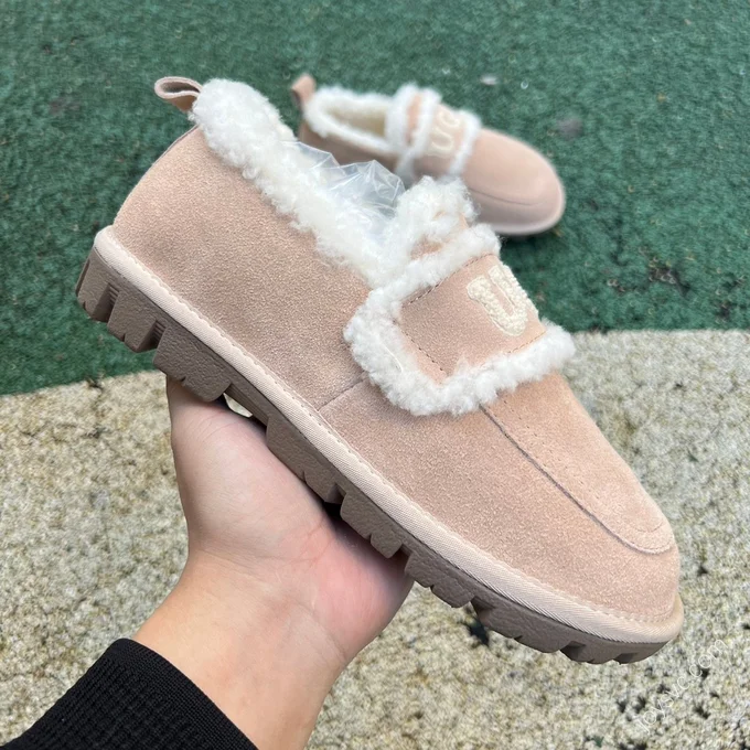 UGG Low-Top Slides