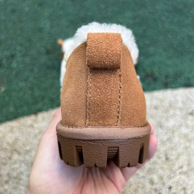 UGG Low-Top Slides