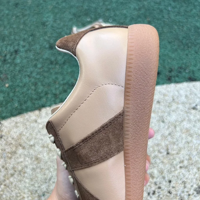 Maison Margiela Replica Brown