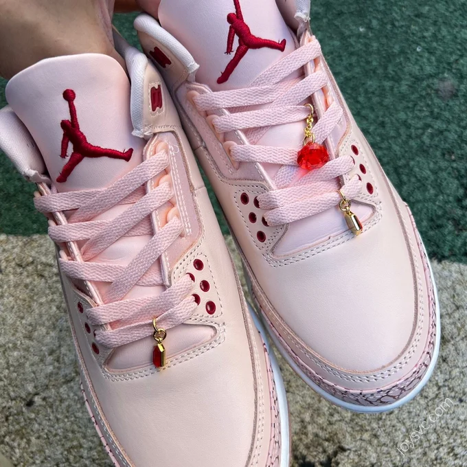 Air Jordan 3 WMNS 