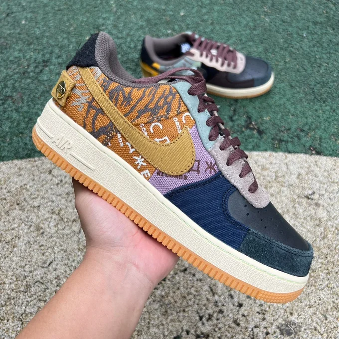 Travis Scott x Nike Air Force 1 Multicolor CN2405-900