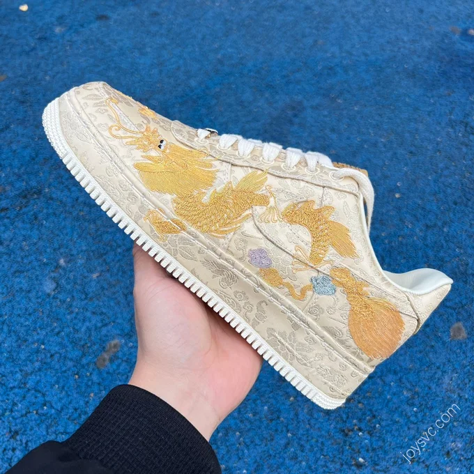 Nike Air Force 1 Gold HJ4285-777