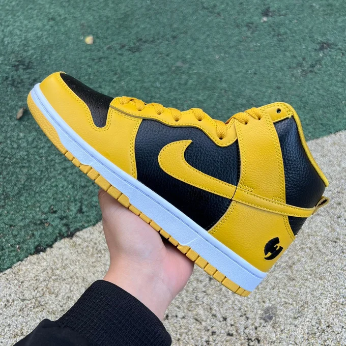 Wu-Tang x Nike Dunk High Black Yellow HJ4320-001