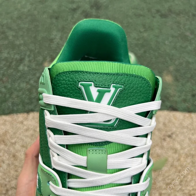 LOUIS VUITTON Trainer Maxi Green