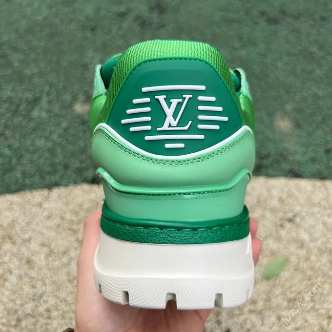 LOUIS VUITTON Trainer Maxi Green