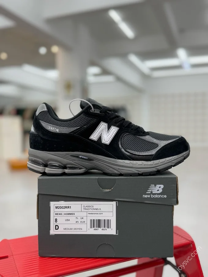 New Balance 2002R Black Grey M2002RR1