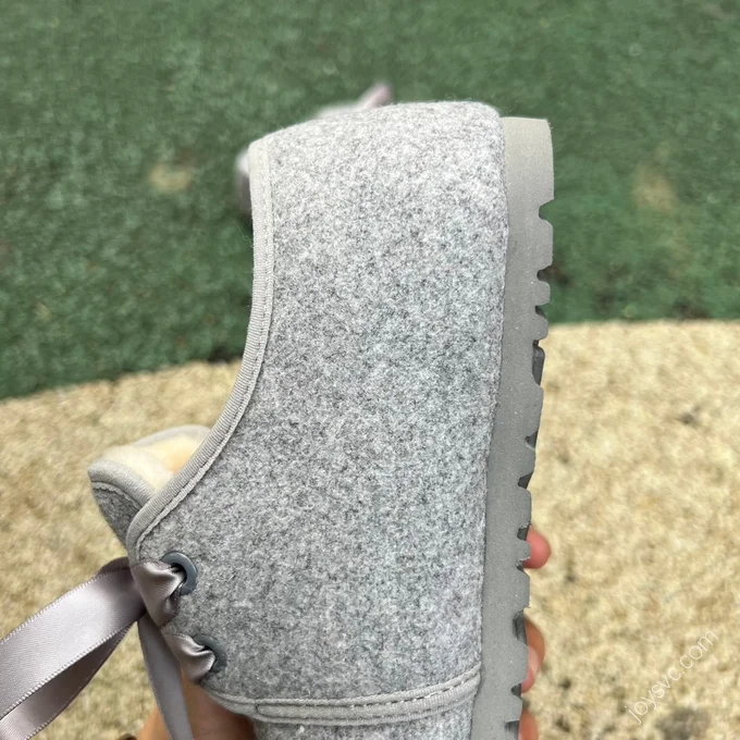 UGG Grey Bow