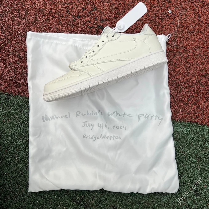 Travis Scott x Air Jordan 1 Low Golf Pure White TD1288-111