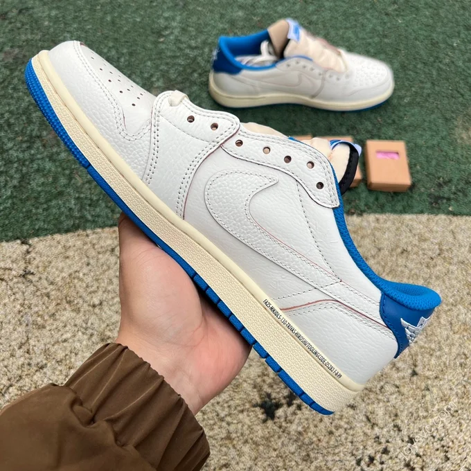 Travis Scott x Fragment Design x Air Jordan 1 Blue White DM7866-104