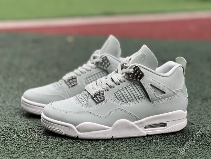 Air Jordan 4 