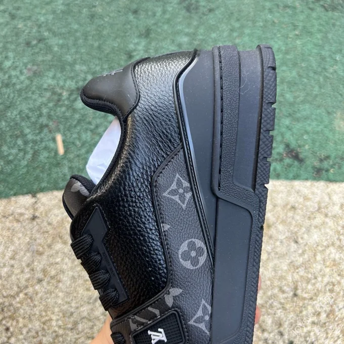 LOUIS VUITTON Trainer Black Denim