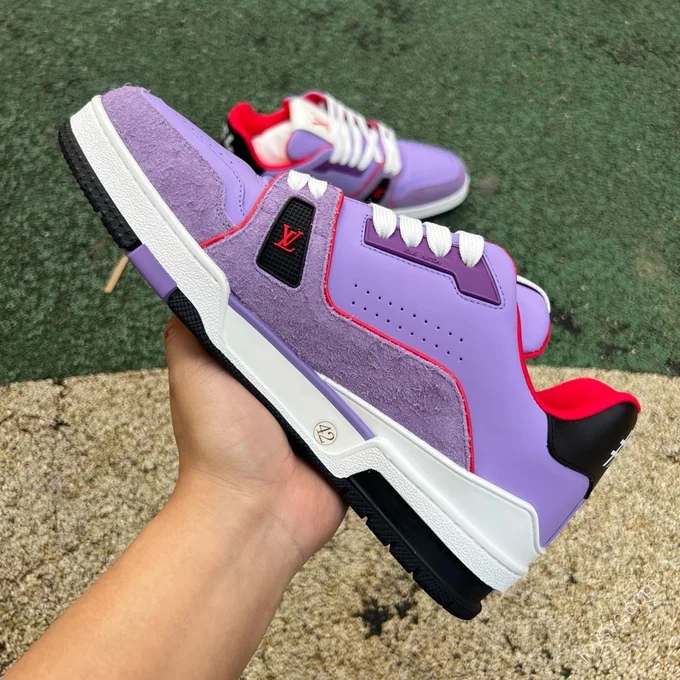 LOUIS VUITTON Trainer Purple