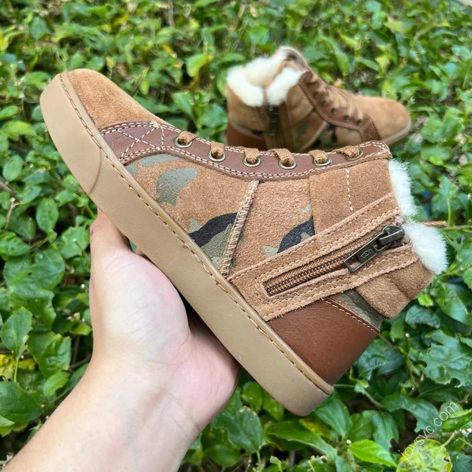 UGG Brown High-Top Kids