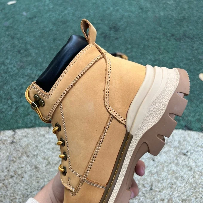 Timberland Light Brown