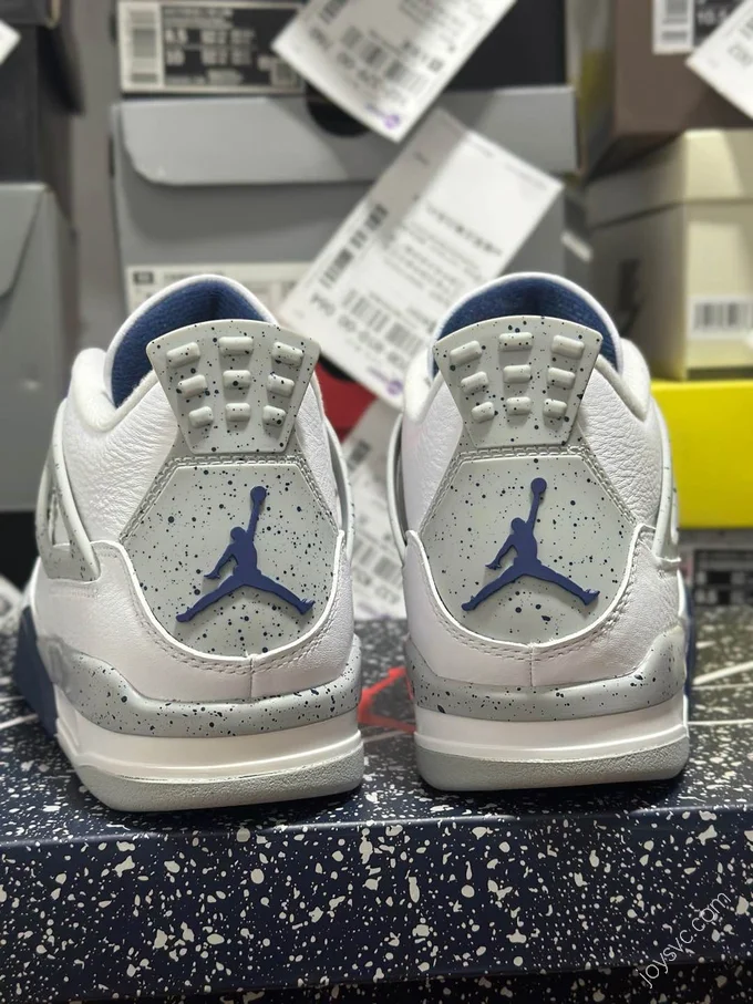 Air Jordan 4 